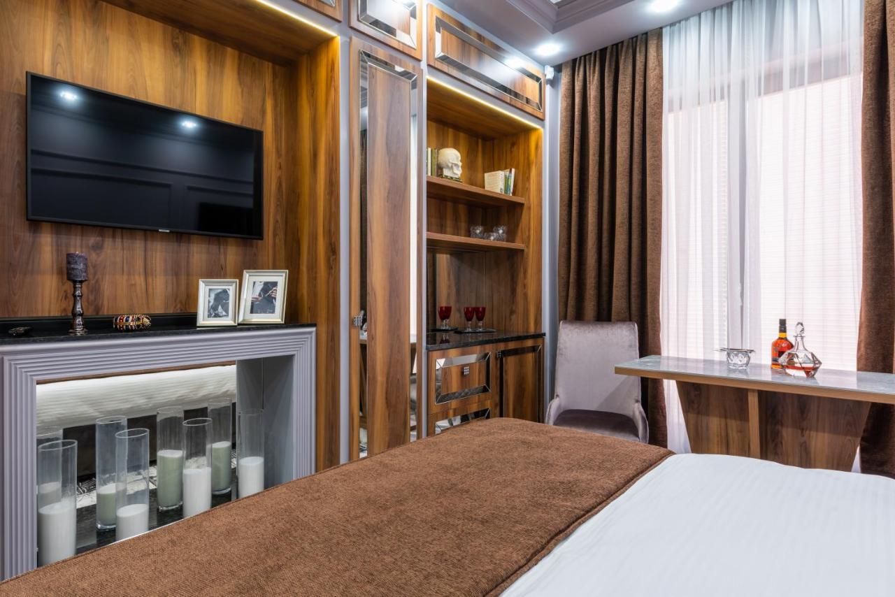אודסה Mr Grey Boutique Hotel מראה חיצוני תמונה
