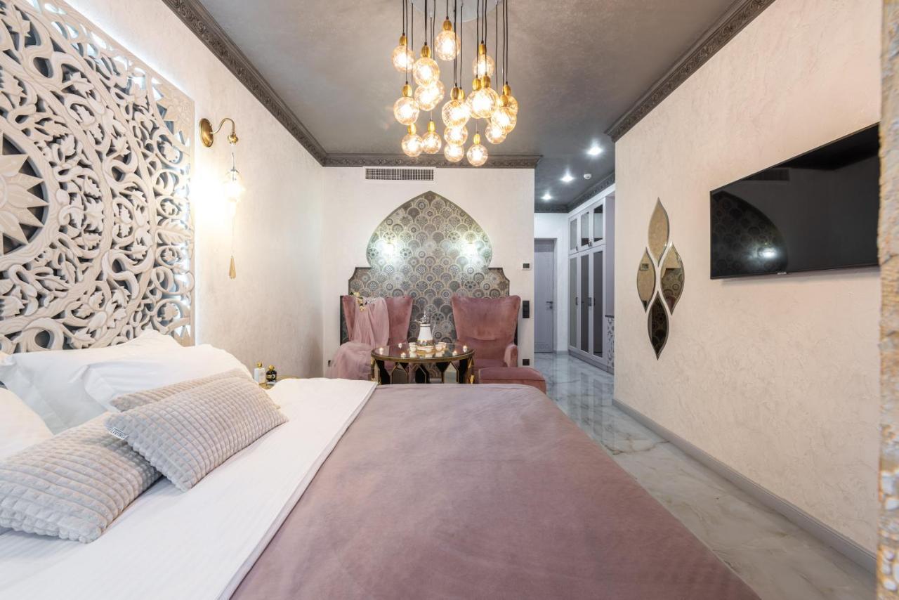 אודסה Mr Grey Boutique Hotel מראה חיצוני תמונה