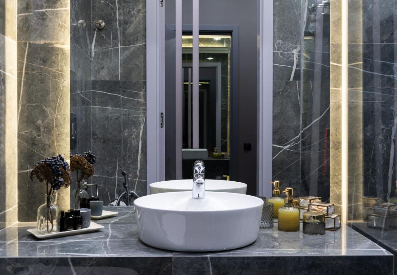 אודסה Mr Grey Boutique Hotel מראה חיצוני תמונה