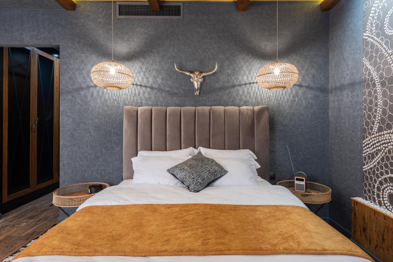אודסה Mr Grey Boutique Hotel מראה חיצוני תמונה