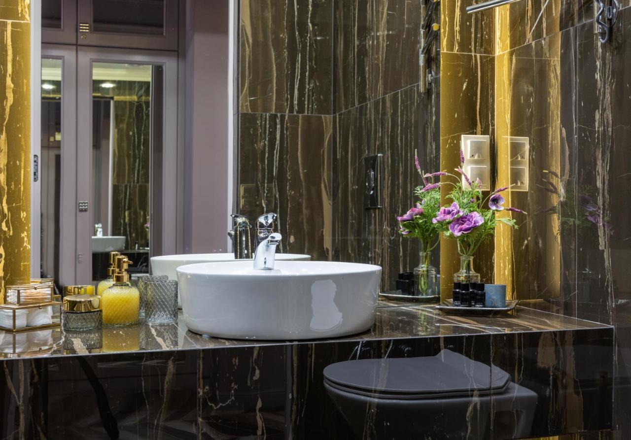 אודסה Mr Grey Boutique Hotel מראה חיצוני תמונה