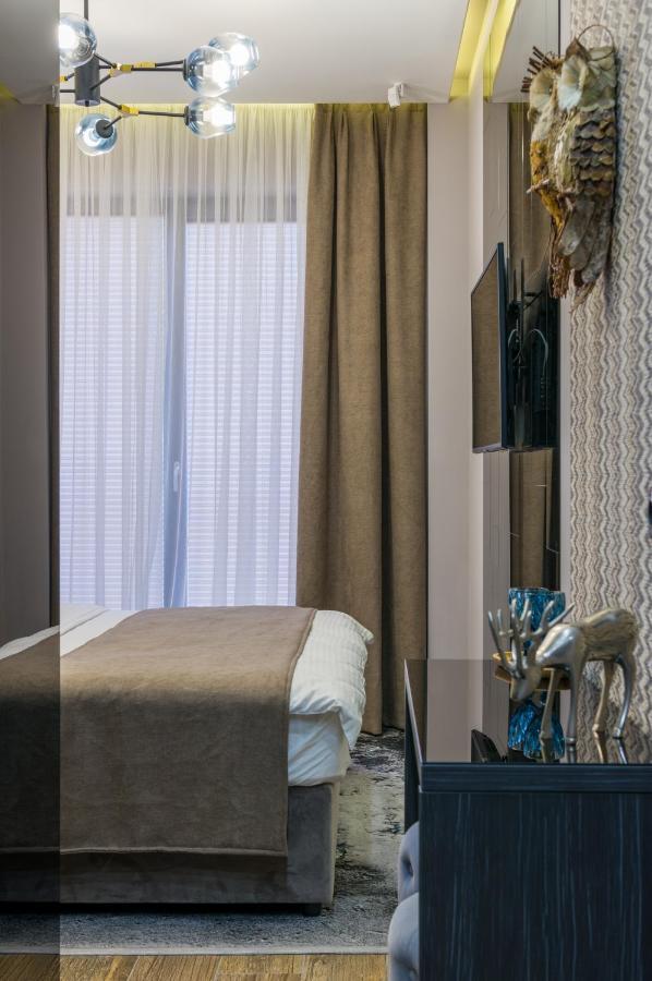 אודסה Mr Grey Boutique Hotel מראה חיצוני תמונה