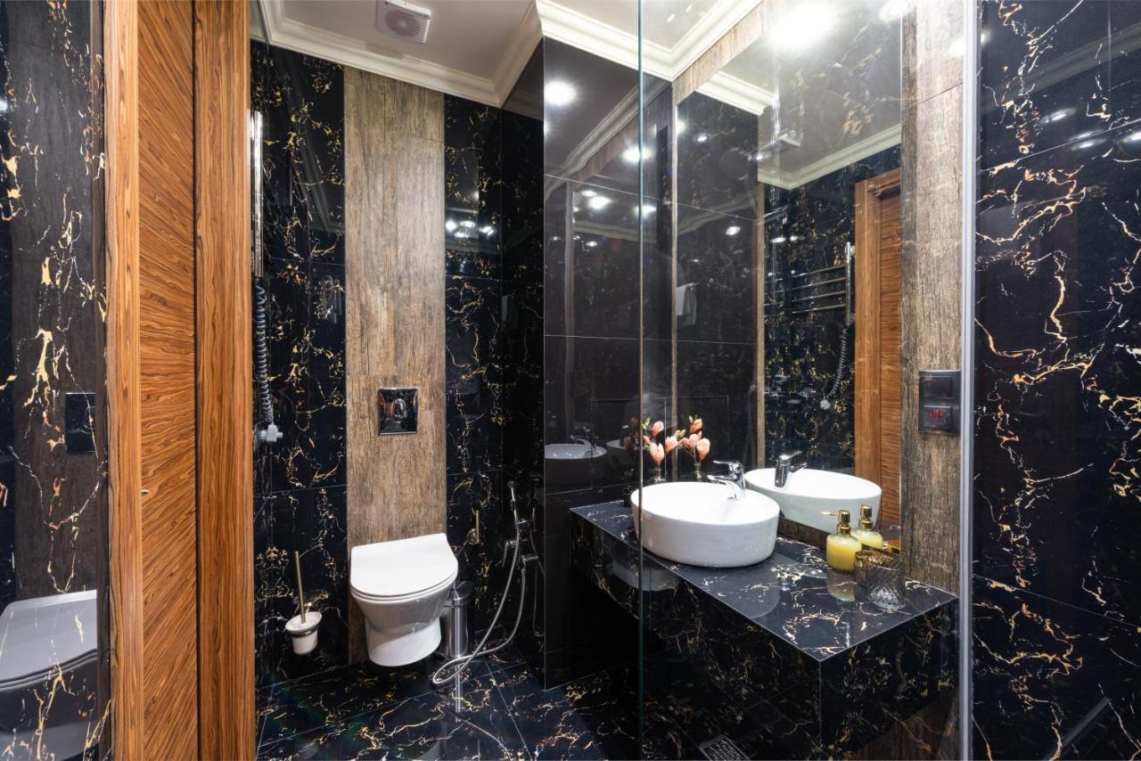 אודסה Mr Grey Boutique Hotel מראה חיצוני תמונה